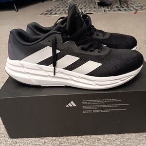 Adidas Adistar 3. Size 12 1/2